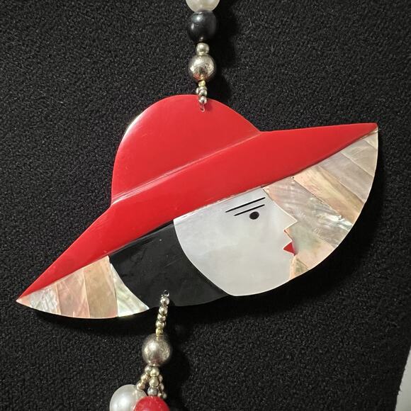 Vintage Lee Sands Lady in Red Hat Necklace Art Deco MOP Inlay 1980s - Picture 2 of 9